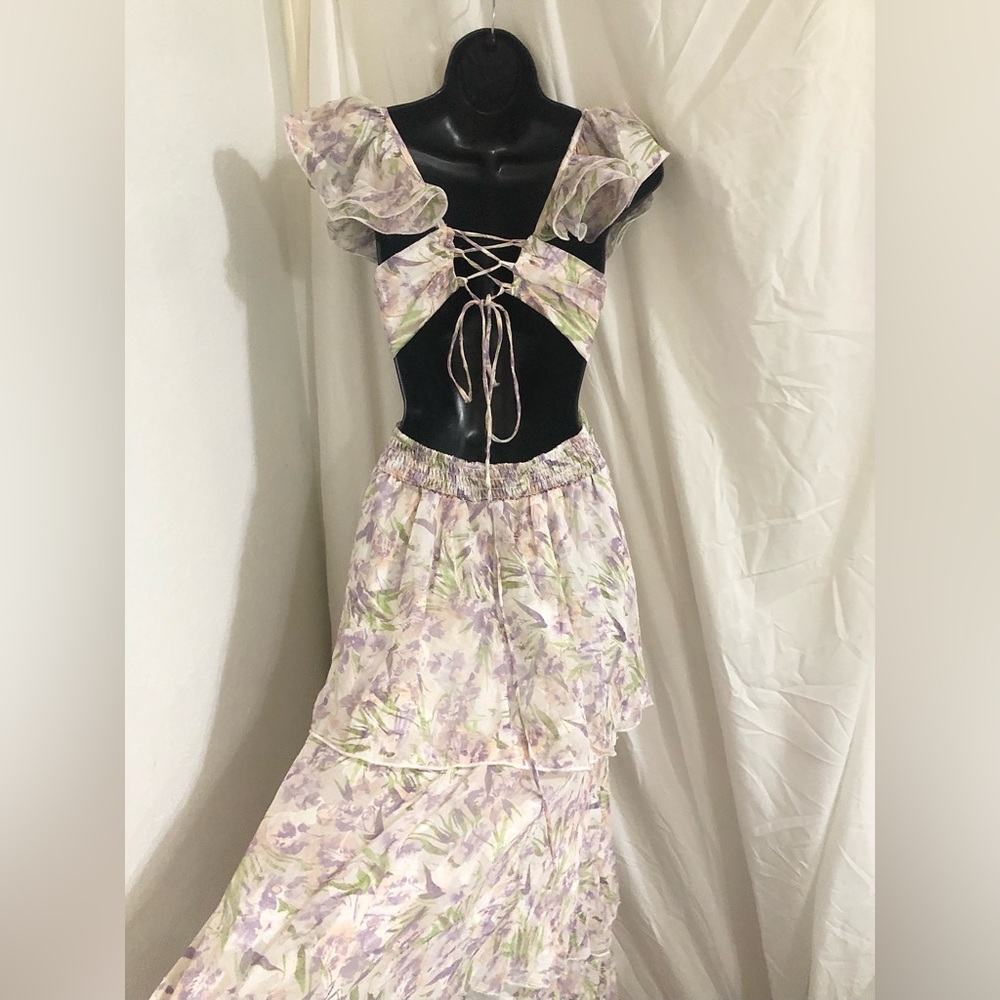 Ethereal ruffled shoulder sweetheart neckline cutout
layered maxi dress size XS - Picture 11 of 16